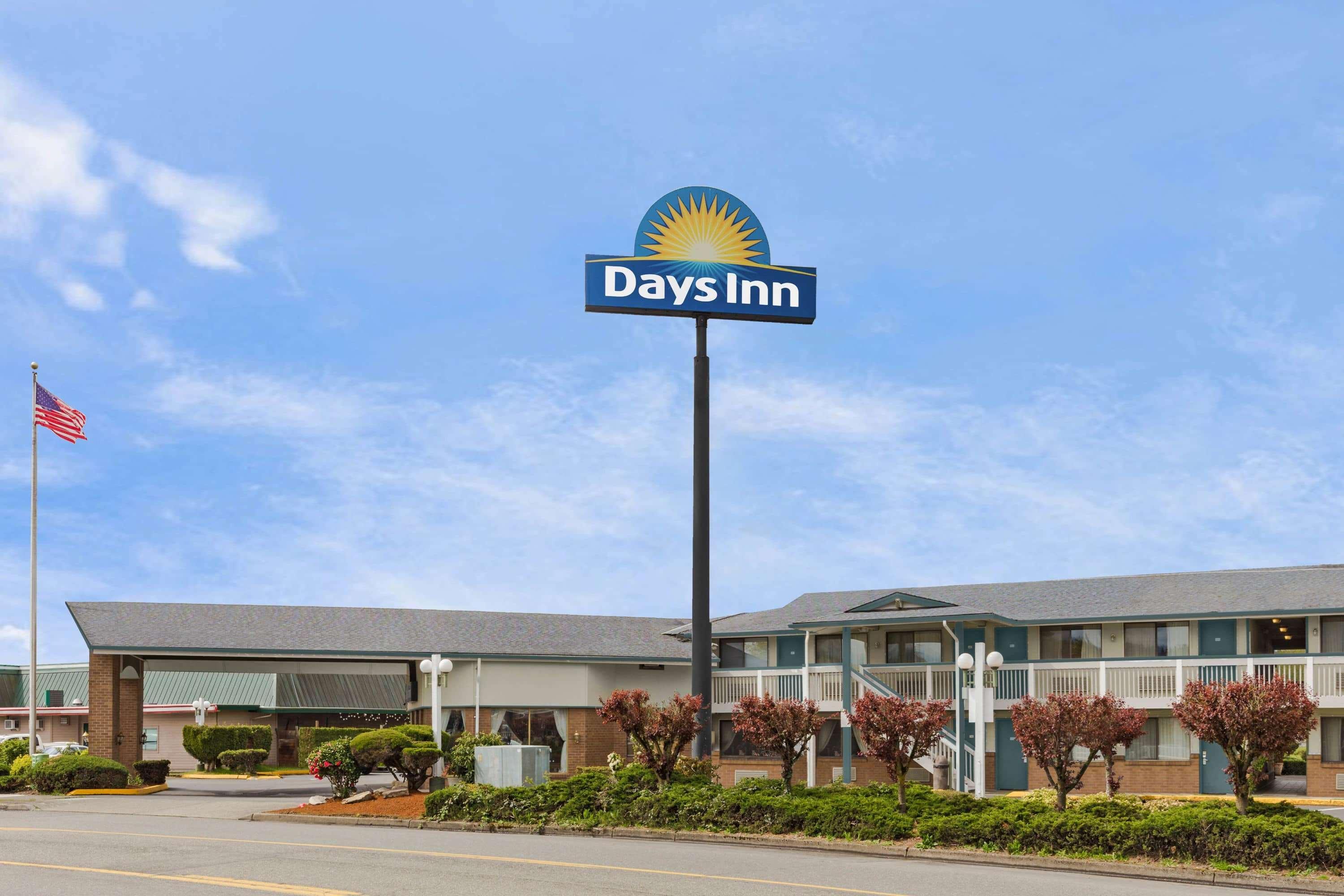 Days Inn By Wyndham Auburn Ngoại thất bức ảnh