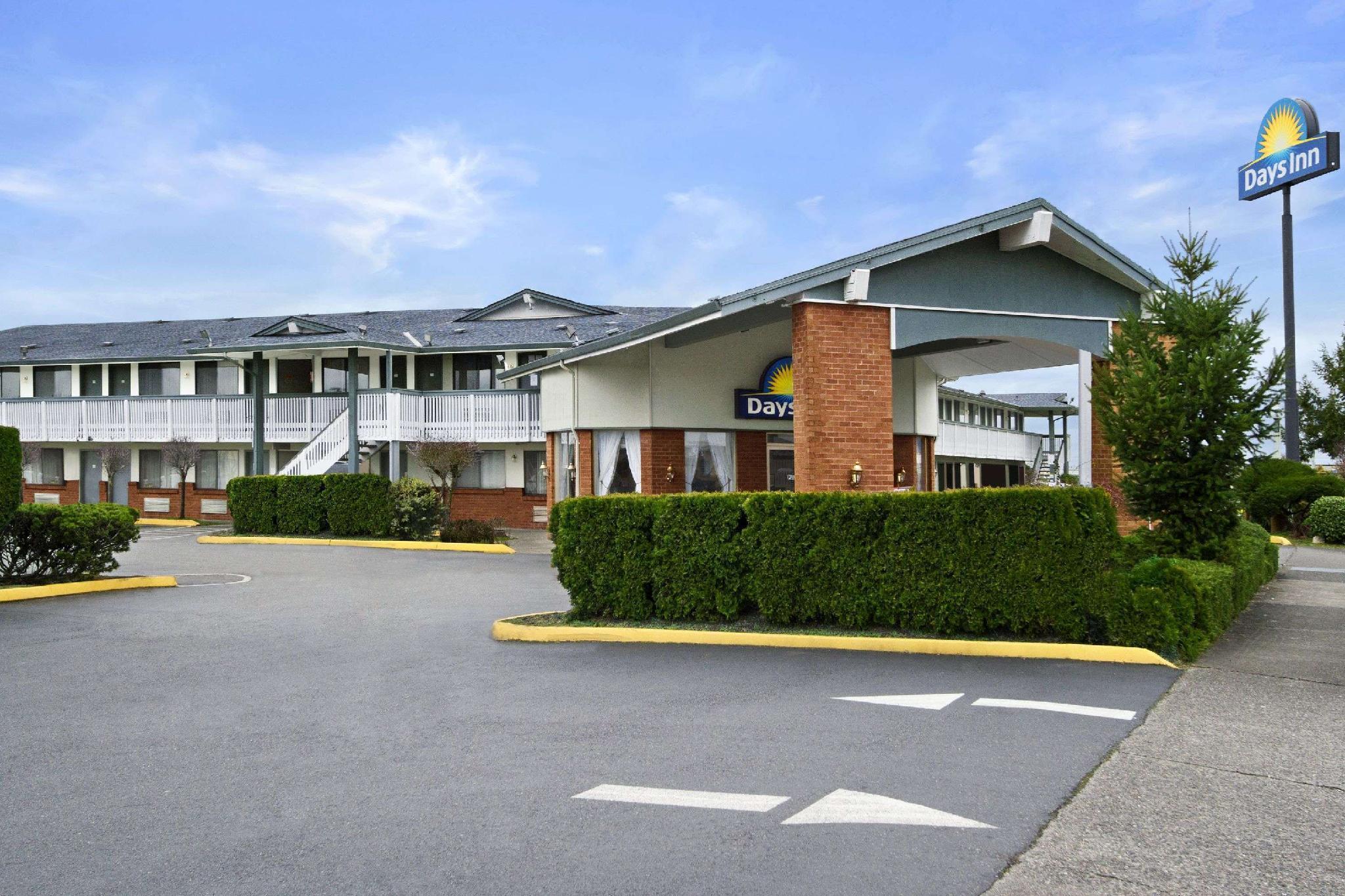 Days Inn By Wyndham Auburn Ngoại thất bức ảnh
