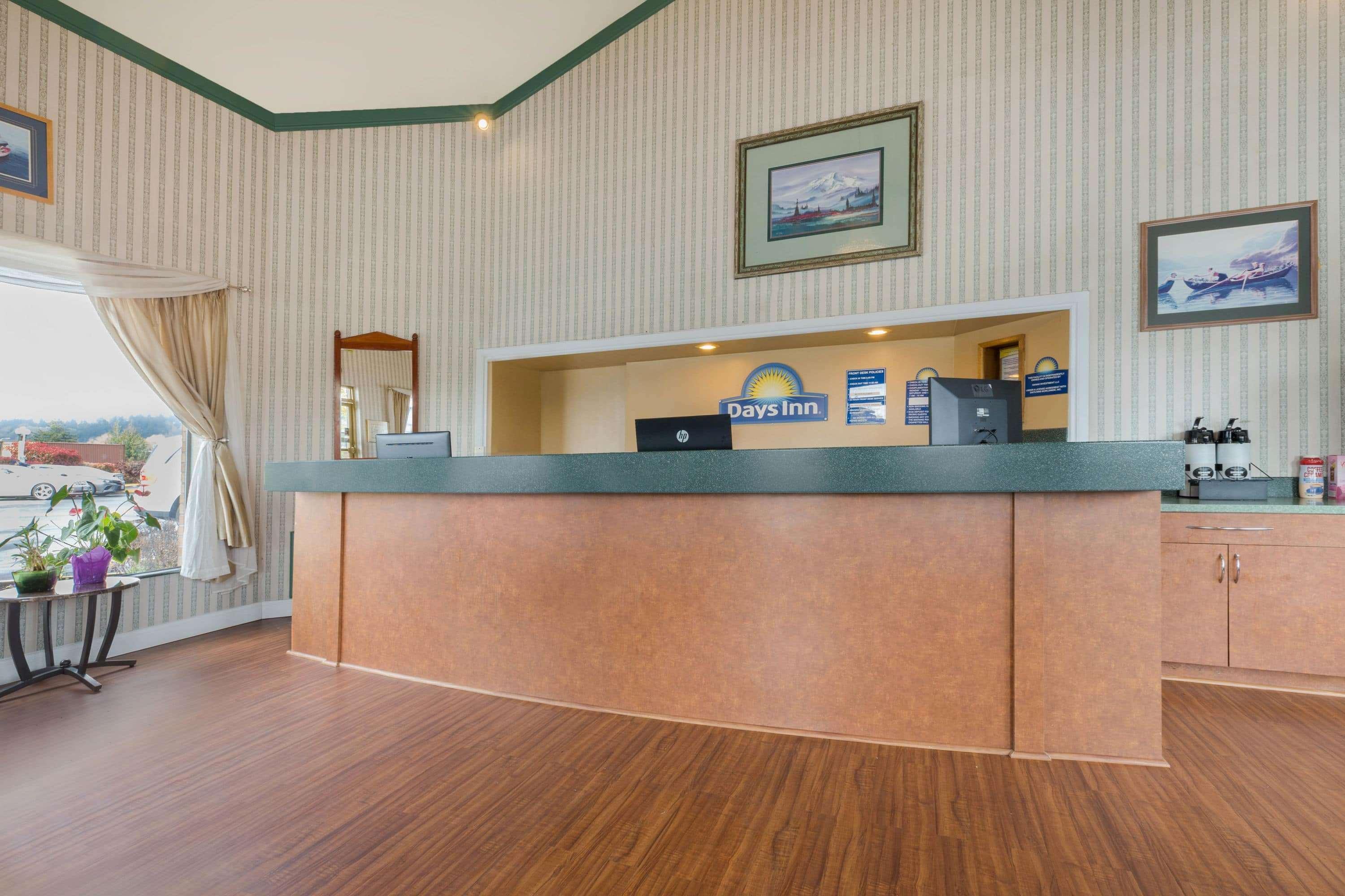 Days Inn By Wyndham Auburn Ngoại thất bức ảnh